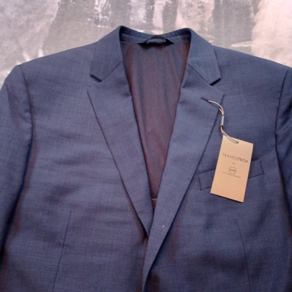 Jos A Bank Travel‎ Tech Blazer Jacket 46R Navy Blue Wool Blend Slim Fit Stretch